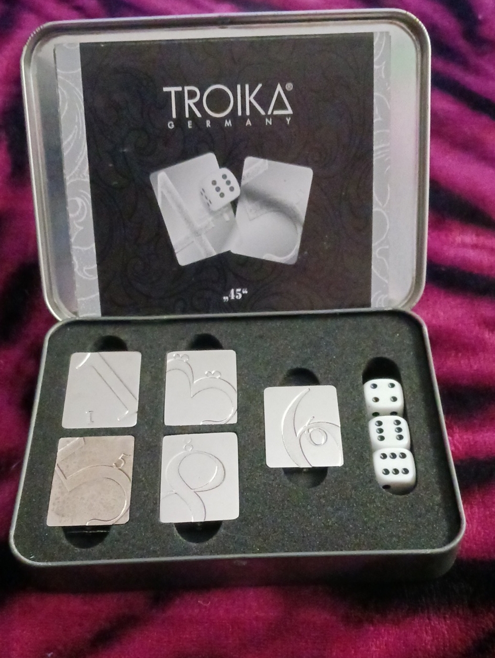 TROIKA Stainless Steel Dice Game Set - Silver